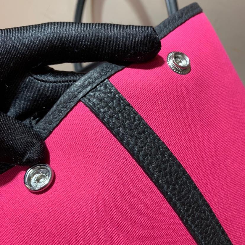 에르메스 가든파티30 로즈 아잘리 캔버스 블랙 네곤다